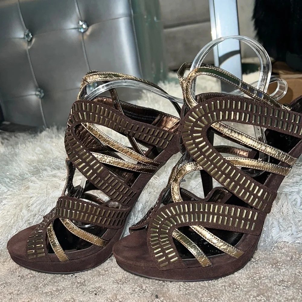 Carlos Santana Zarina Heels